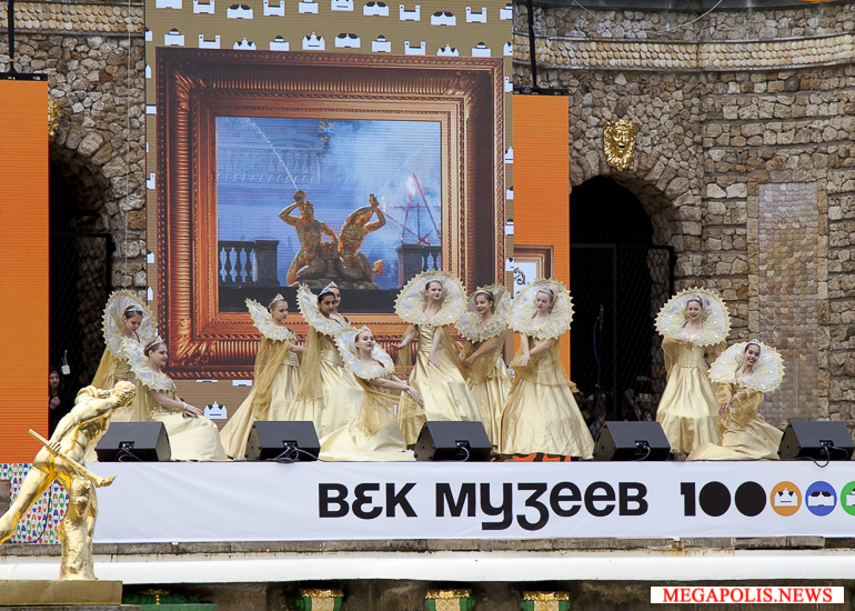 Полтавченко принял участие в весеннем Празднике фонтанов
