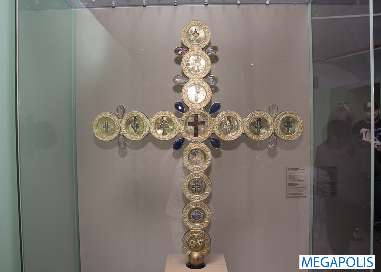 Выставка редчайших экспонатов в Музеях Московского Кремля